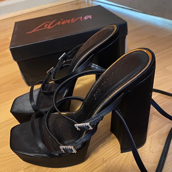 GIA- square toe platform heels - Picture 6 of 10